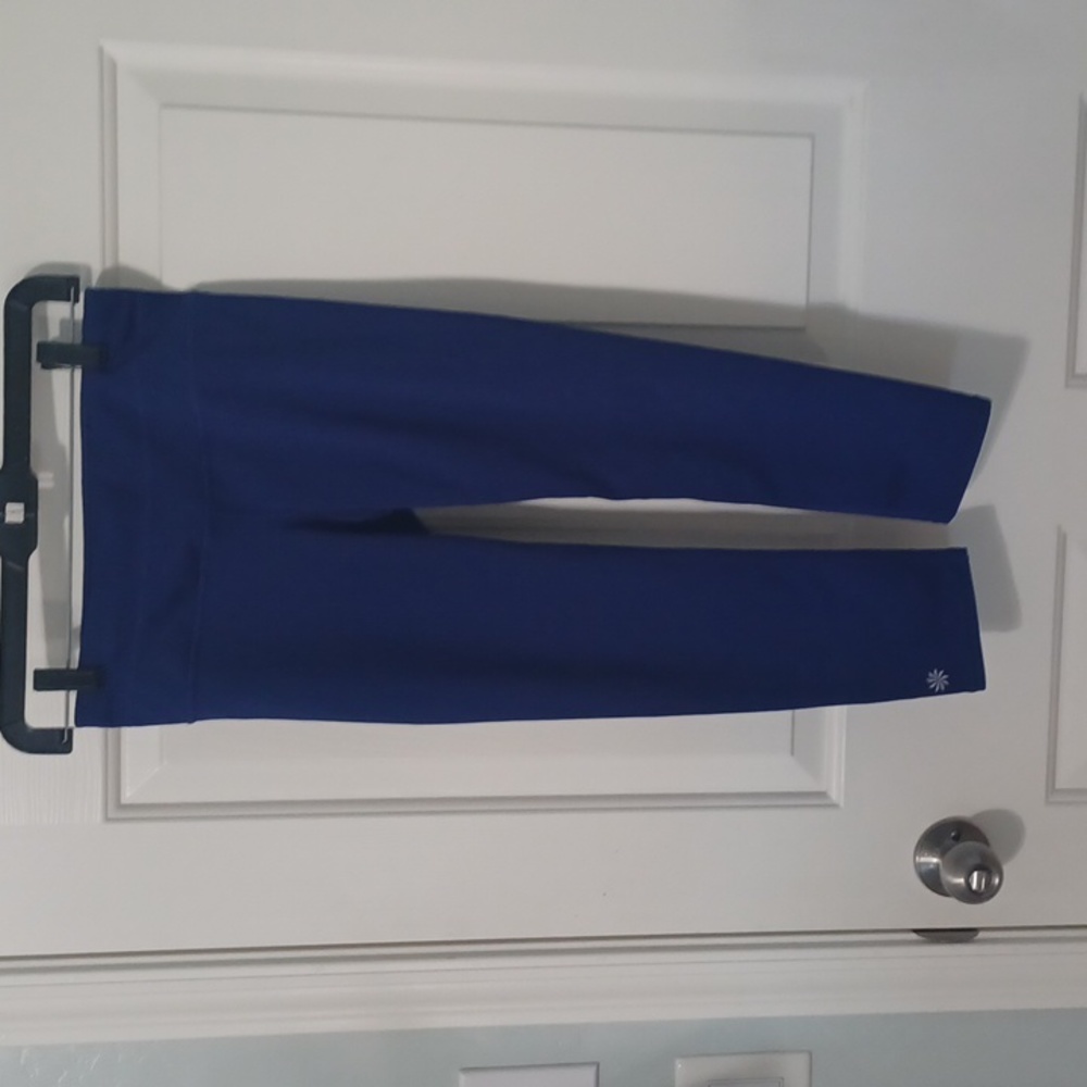 Athleta XS leggings blush blueish/purplish color, amazing condition